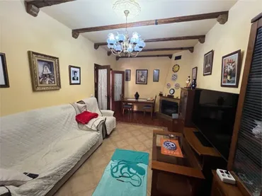 Casa adosada en Hotel los gallos urbano - Foto 4