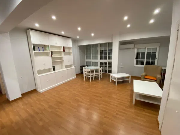 Piso en Avenida de la Fama, 4, Vistabella - Foto 3