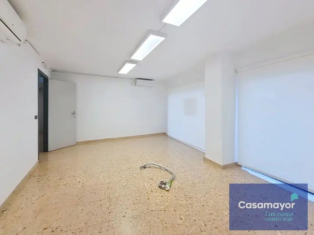 Local comercial en  Glorieta Rodolfo LLopis - Foto 19