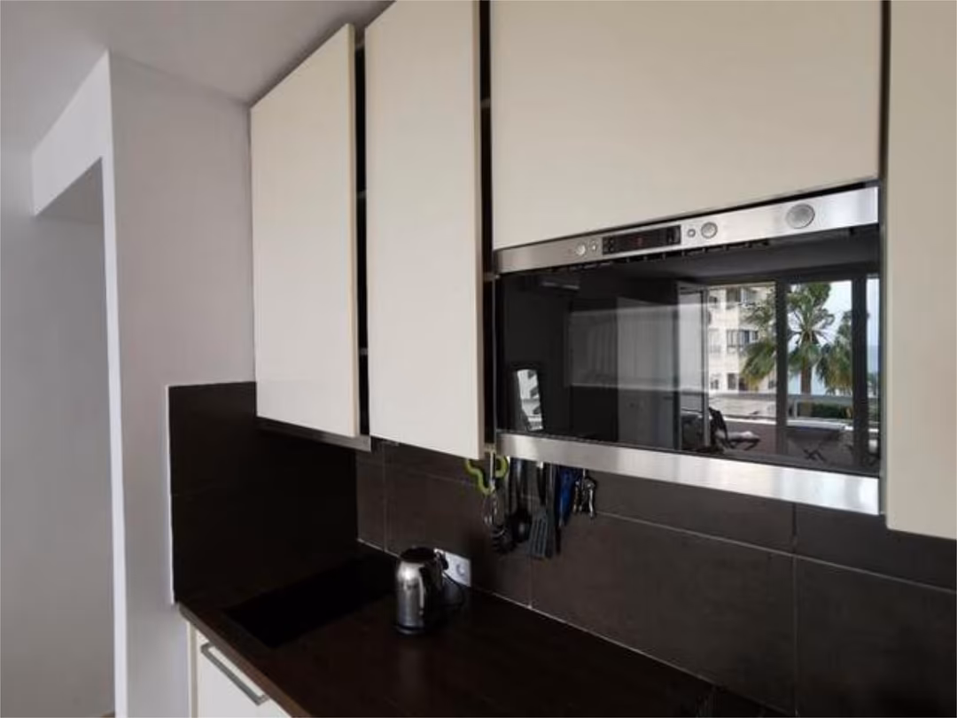 Estudio en Marbella centro con vistas al mar - Foto 8