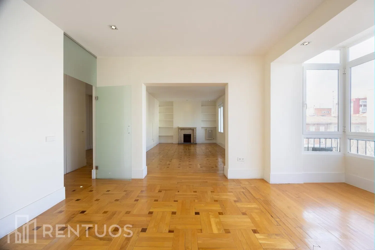 Piso en calle de Orense - Foto 8