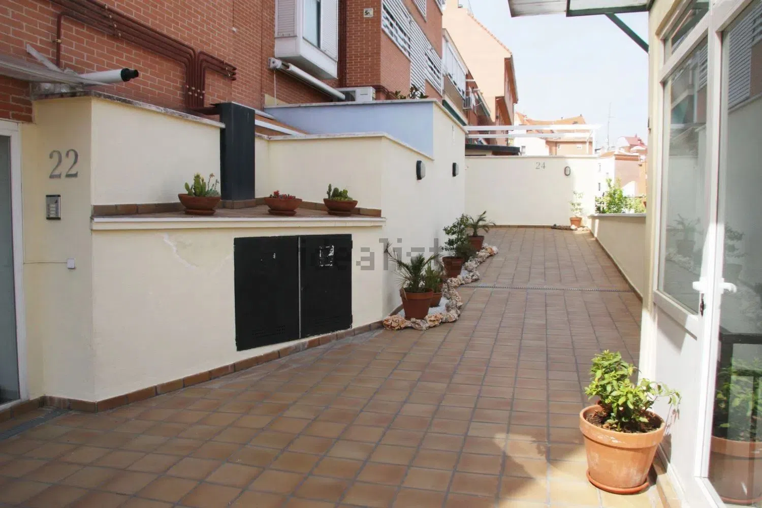 Piso en calle del Aligustre, 24 - Foto 1