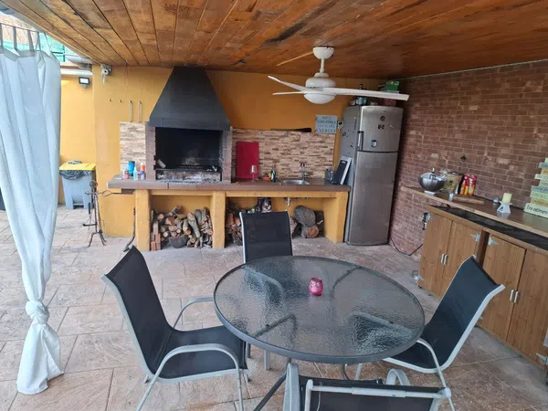 Casa o chalet independiente en Calle de Pi i Margall, 3 - Foto 1