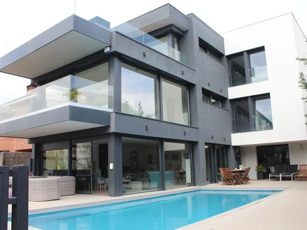 Casa independiente en calle Ávila, 75 - Foto 1