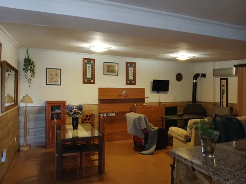 Chalet pareado en calle siete, 1