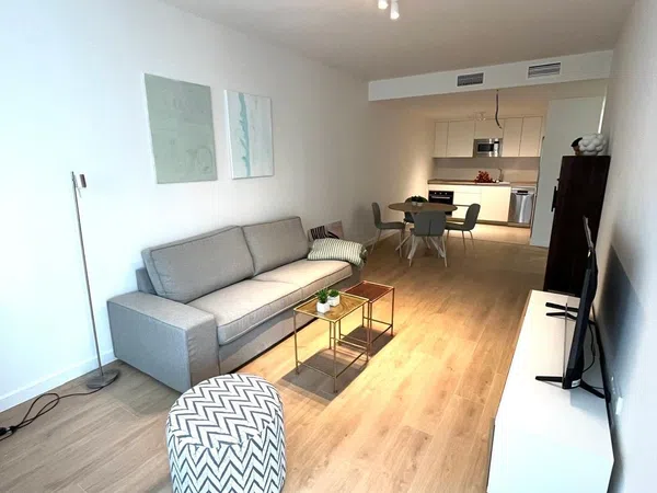 Piso en calle Eugenio Gross, 18