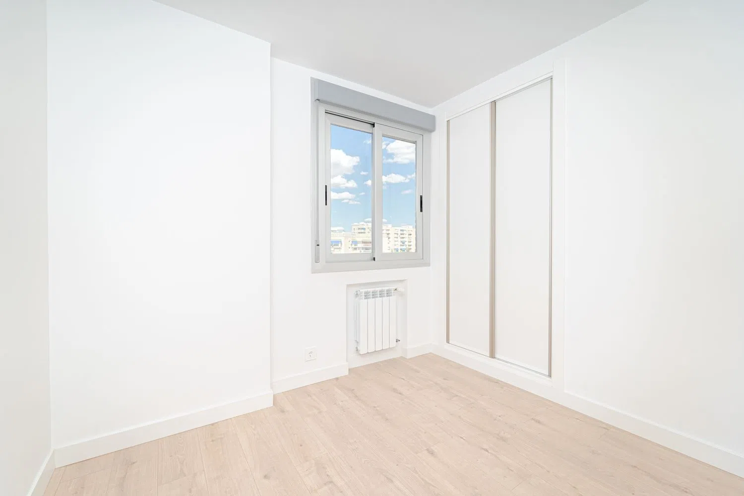 Piso en calle de la Condesa de Venadito - Foto 8