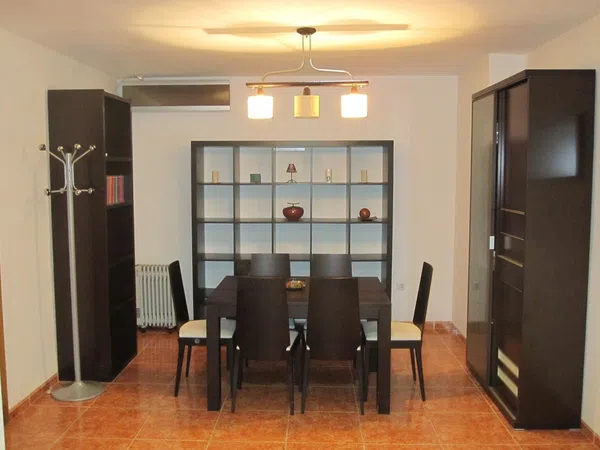 Piso en Calle Granada, 294, Altamira - Oliveros - Barrio Alto, Altamira - Oliveros - Barrio Alto - Foto 1