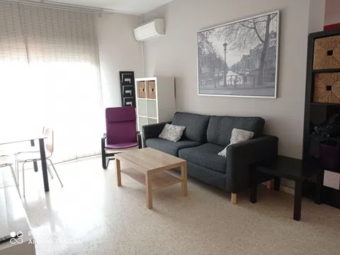 Piso en Santa Adela, 25