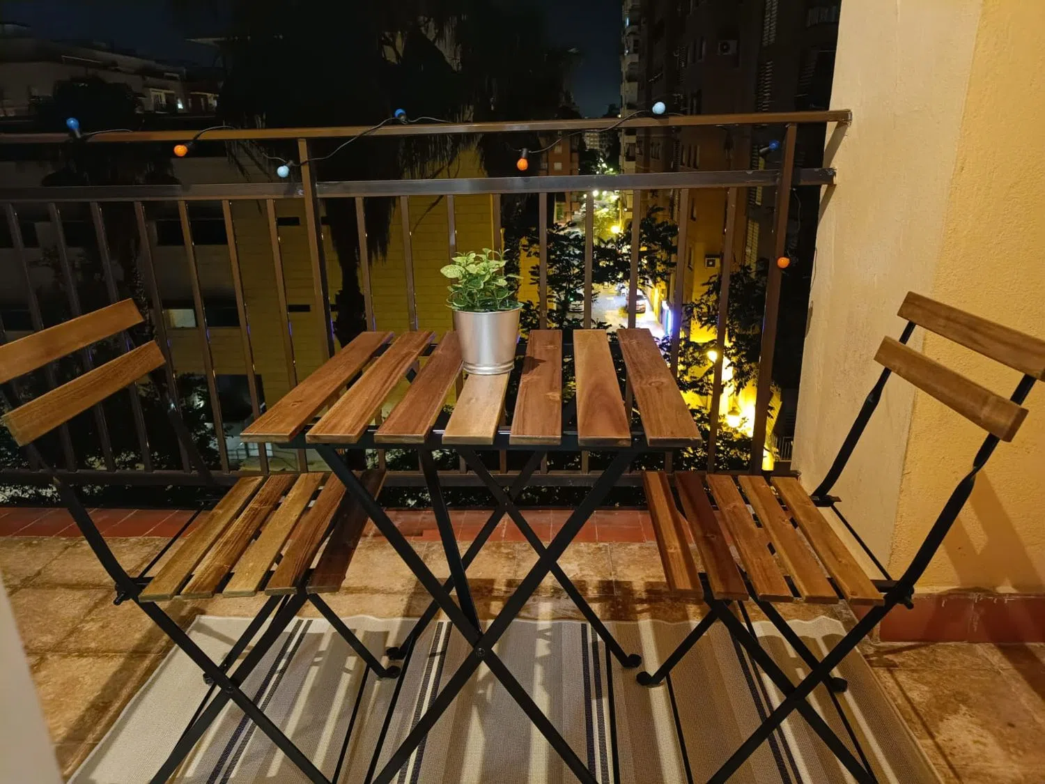 Piso en calle de Campoamor, 16 - Foto 1