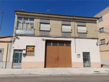 Chalet en BARRIO SANTA ANA - Foto 1