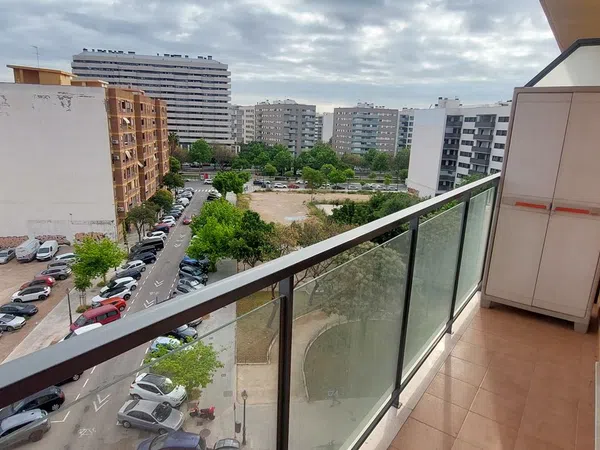 Piso en Calle de Nicolau Primitiu Gómez - Foto 18