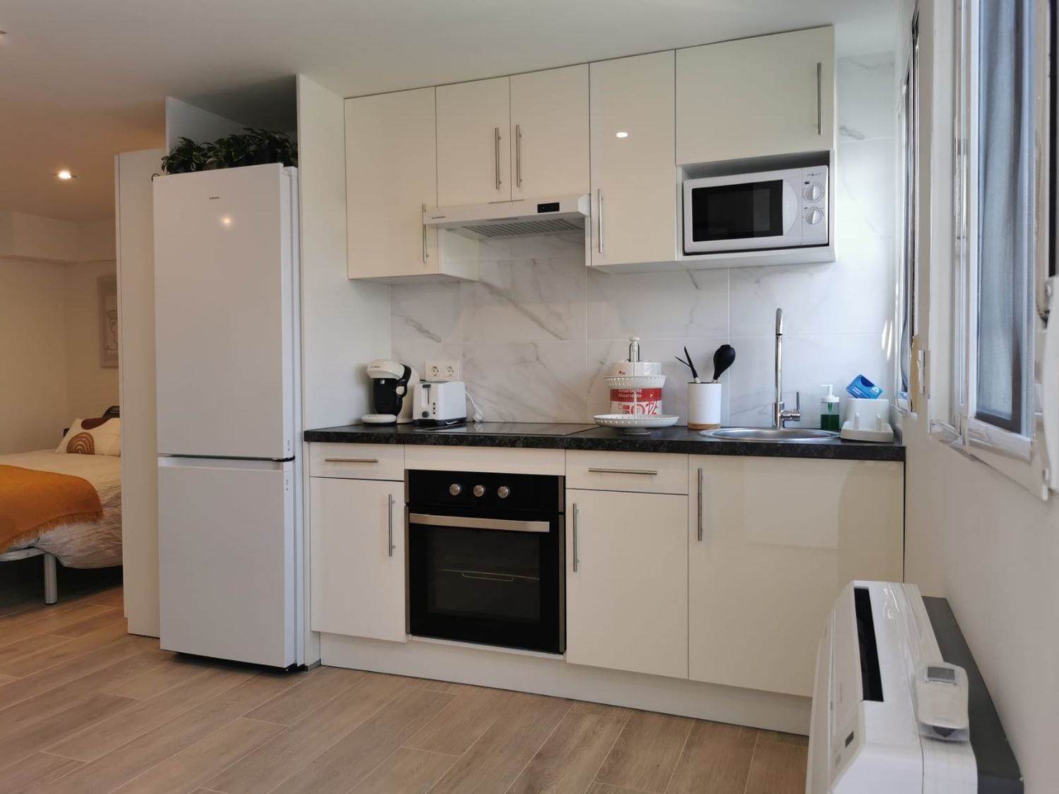 Estudio en paseo de la Sierra, 28 - Foto 14