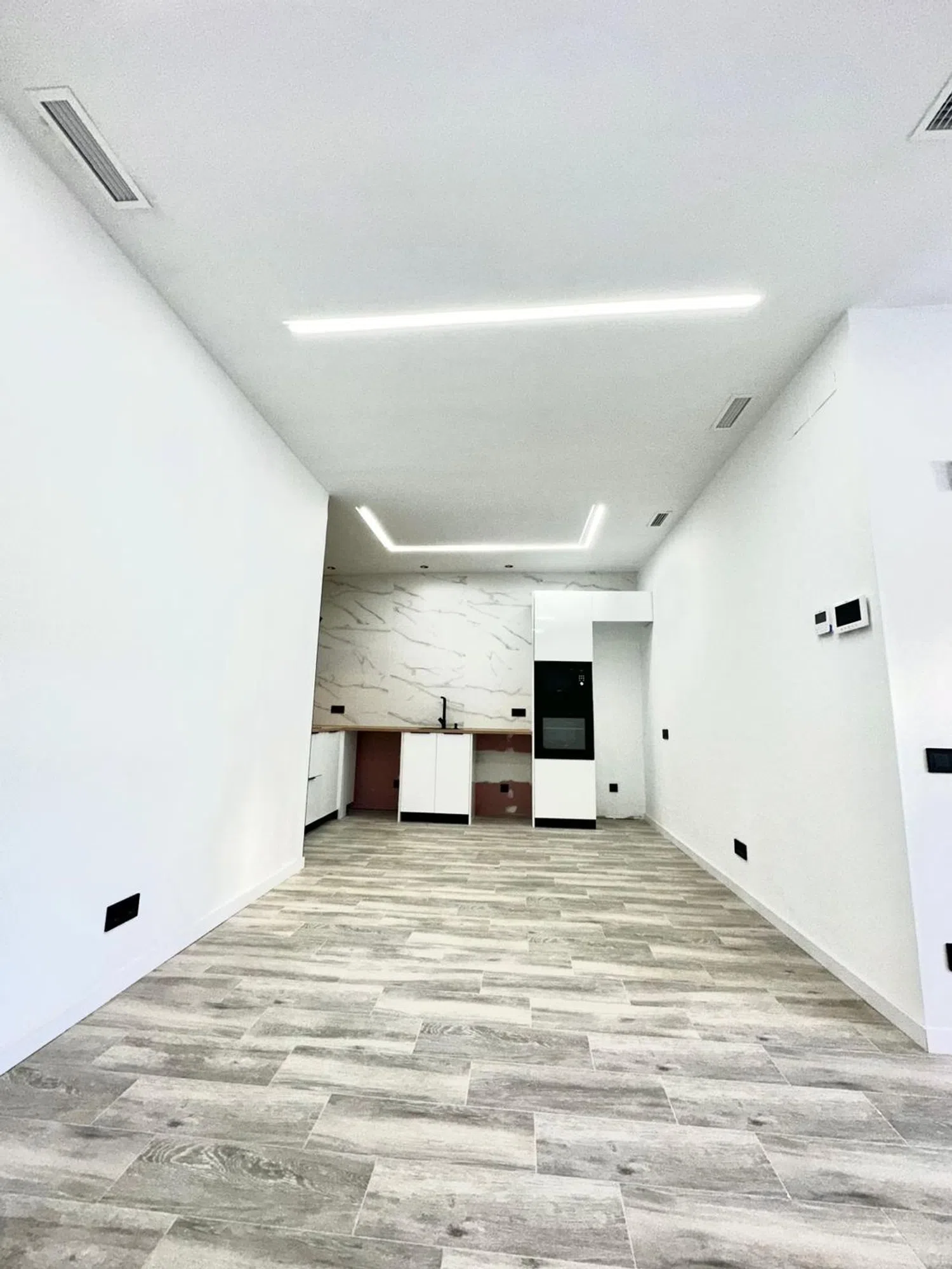 Piso en calle d'Amadeu de Savoia, 23 - Foto 11