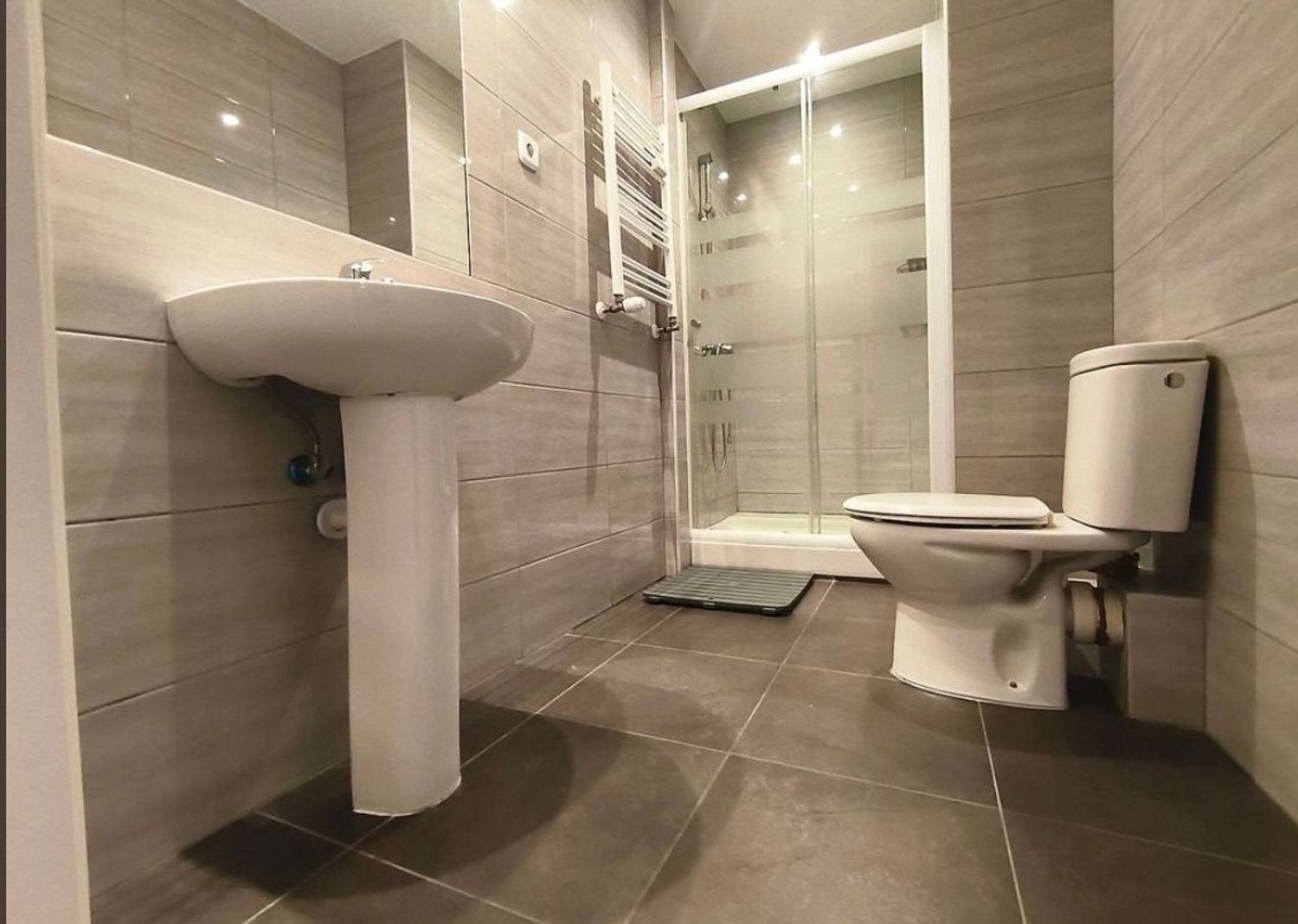 Piso en avenida de Brasilia, 15 - Foto 1