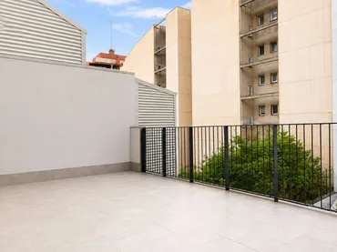 Piso en  Carrer de Rafael Roig 9 - Foto 2