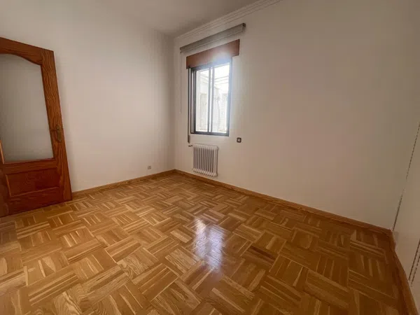 Piso en Calle del Toboso - Foto 9