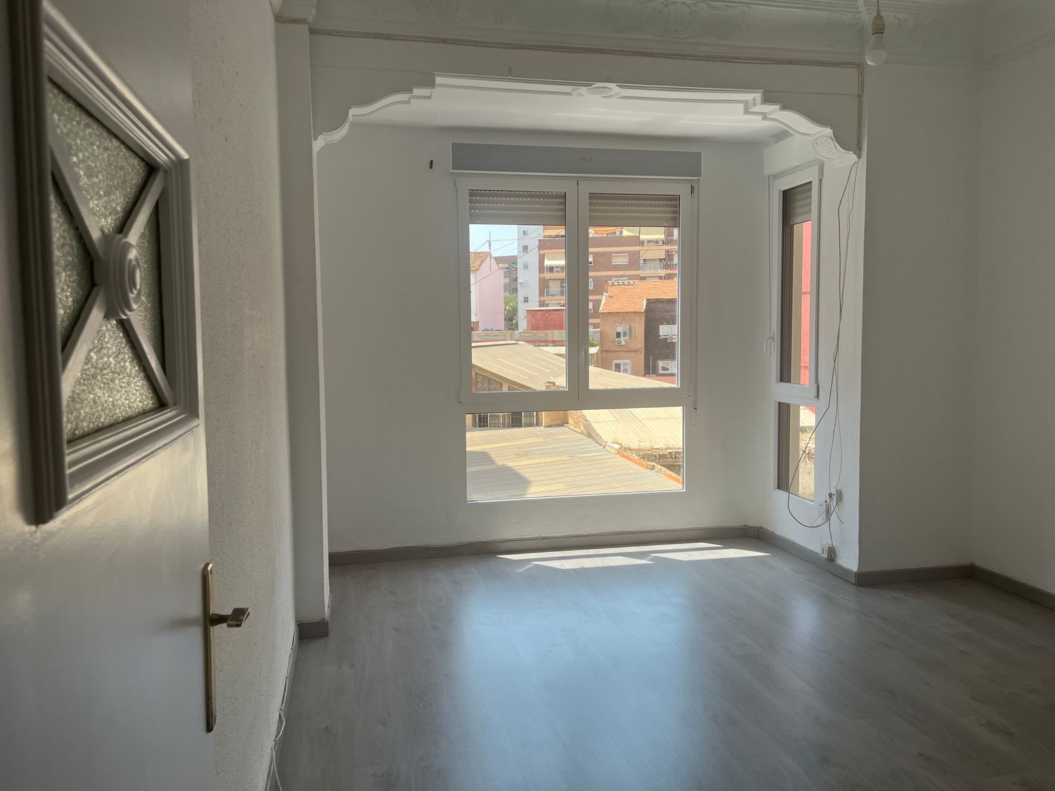 Piso en Calle de Sagunt, 106 - Foto 2