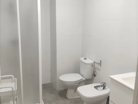Piso en calle Juan de Cervantes, 32