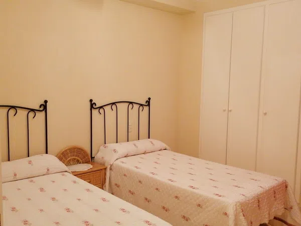 Chalet adosado en Avenida País Valencià, 45 - Foto 3