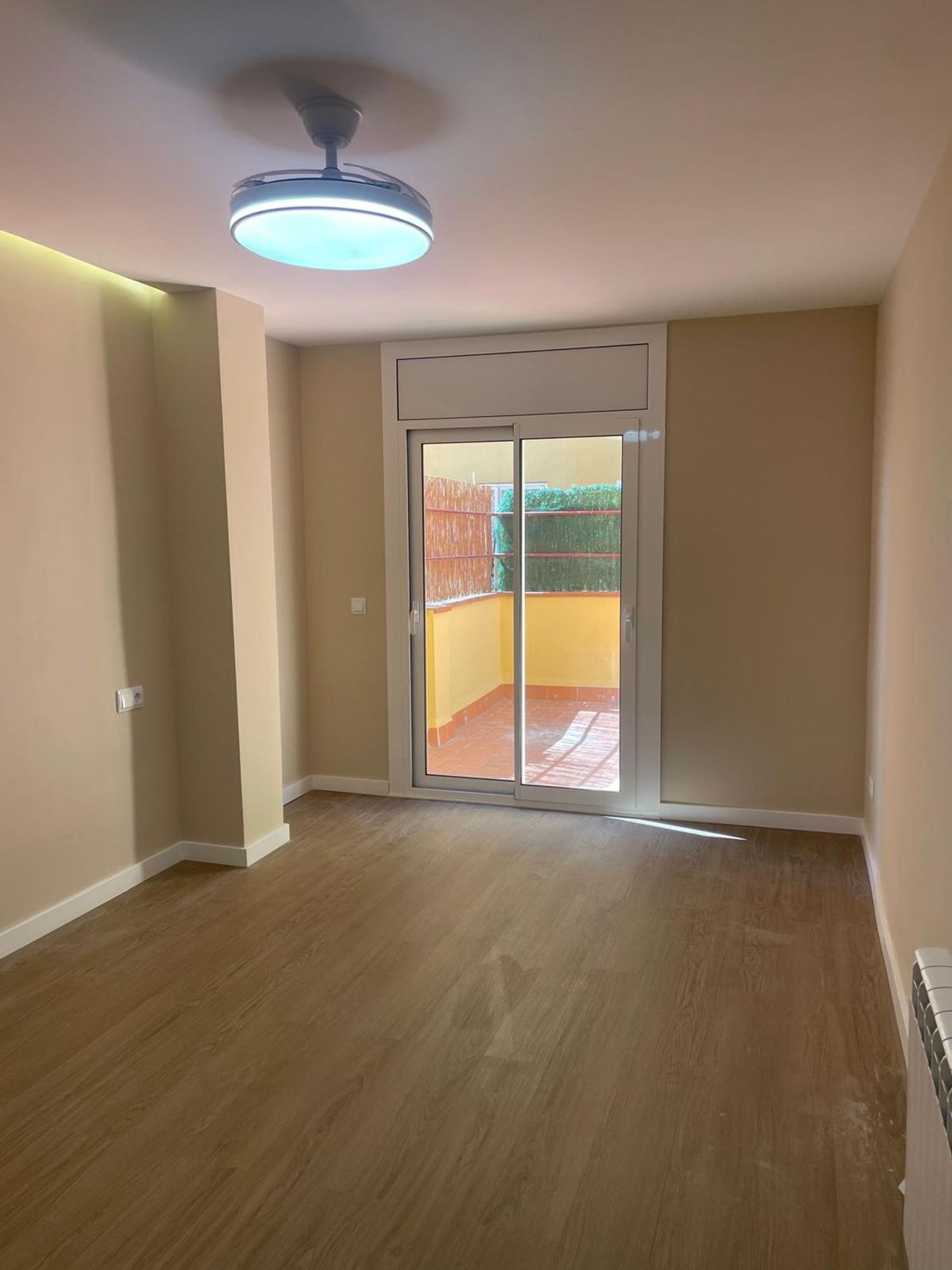 Piso en Calle de Sant Jaume, 348 - Foto 6
