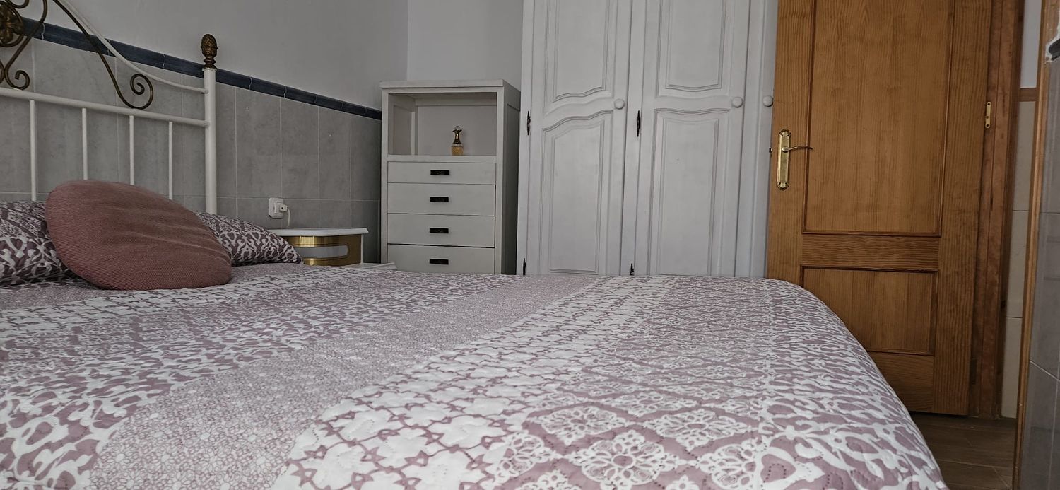 Chalet adosado en Calle Nogal, 6 - Foto 4