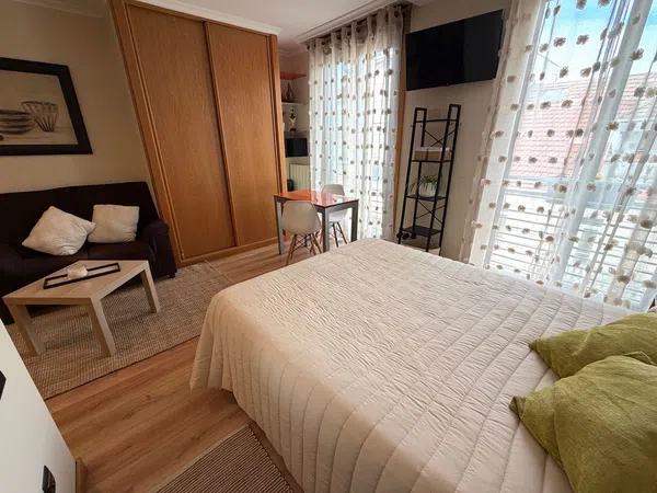 Estudio en calle da Ronda de Don Bosco, 52 - Foto 8