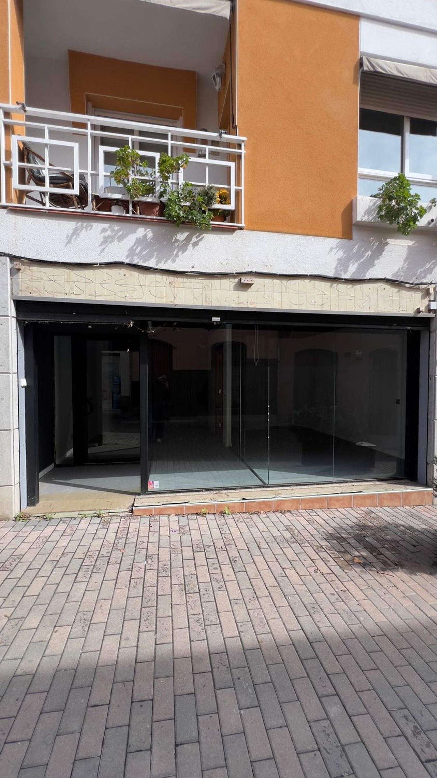 Local en calle Barcelona, 1 - Foto 1