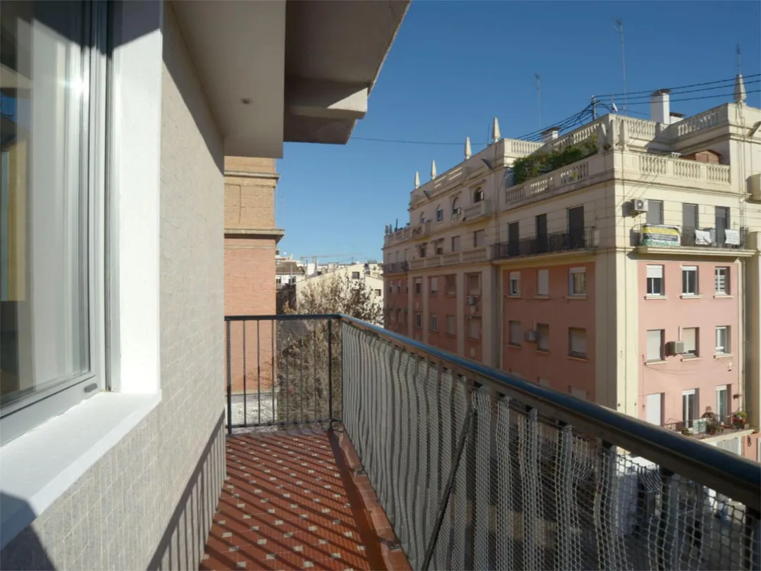 Piso en  Plaça del Músic López Chávarri 5 - Foto 18