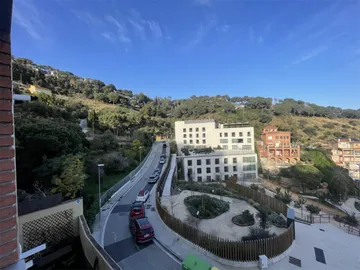 Piso en  Carrer de Collserola 47 - Foto 3