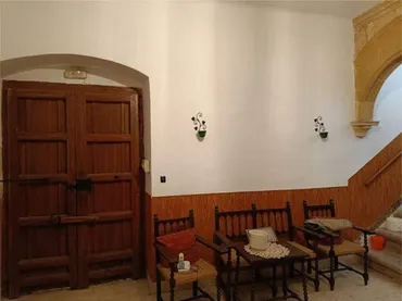 Chalet en Casa histórica en Torreperogil - Foto 9