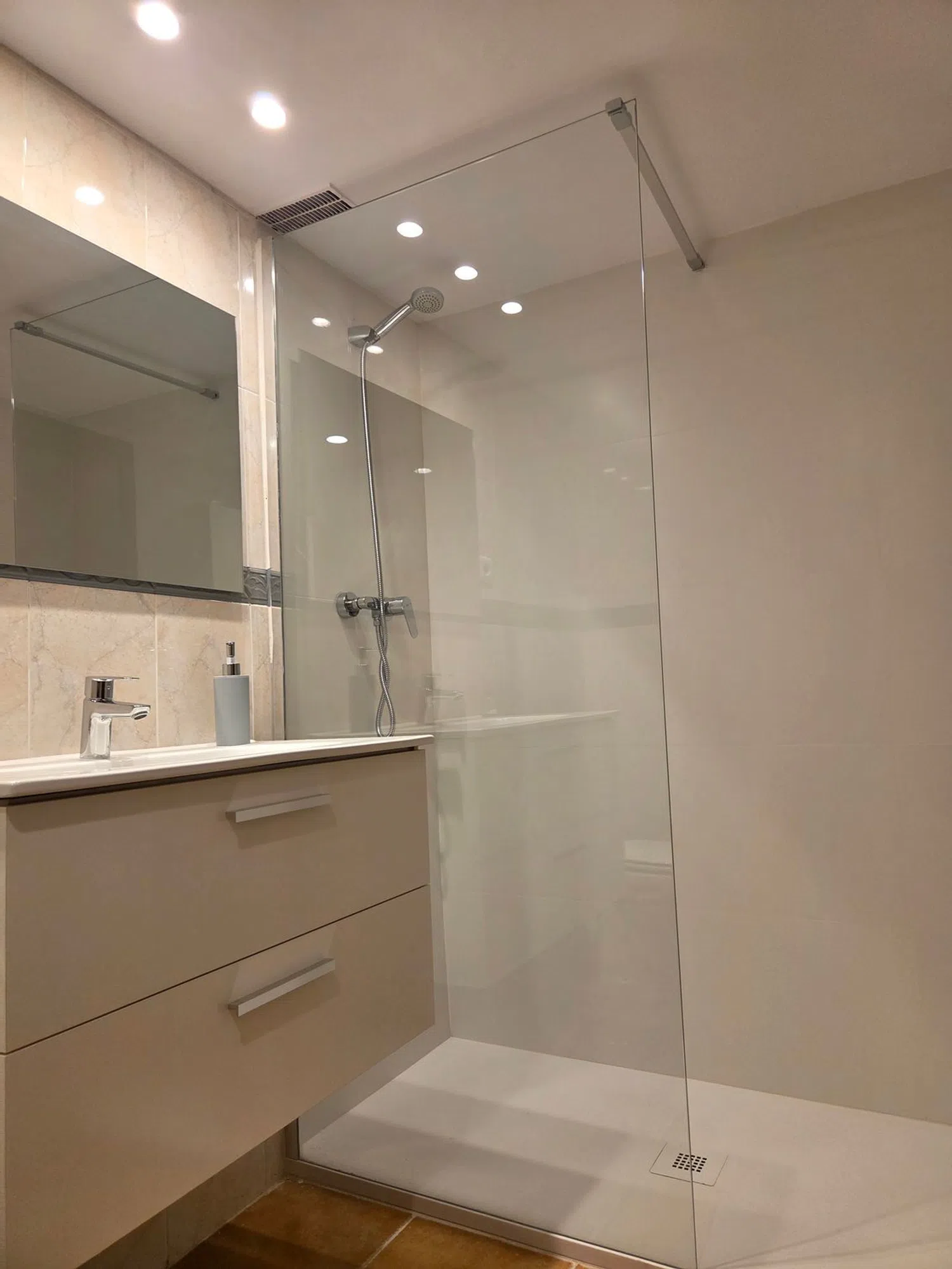 Piso en Barrio Trinitat - Foto 13