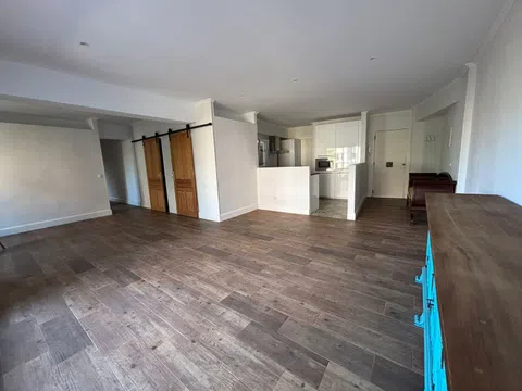 Piso en calle Aragó, 44