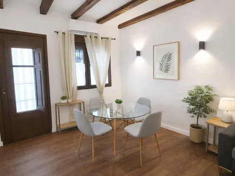 Piso en calle de la Reina, 130 - Foto 1