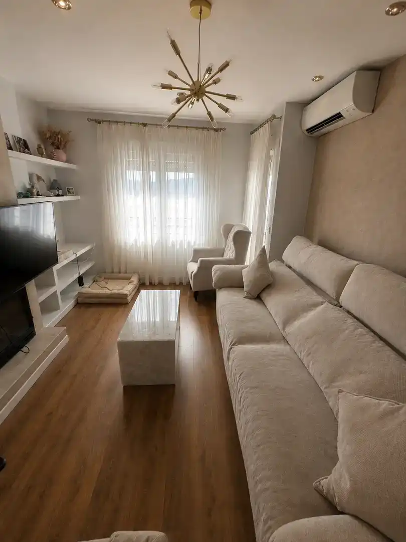 Piso en Elda - Foto 2