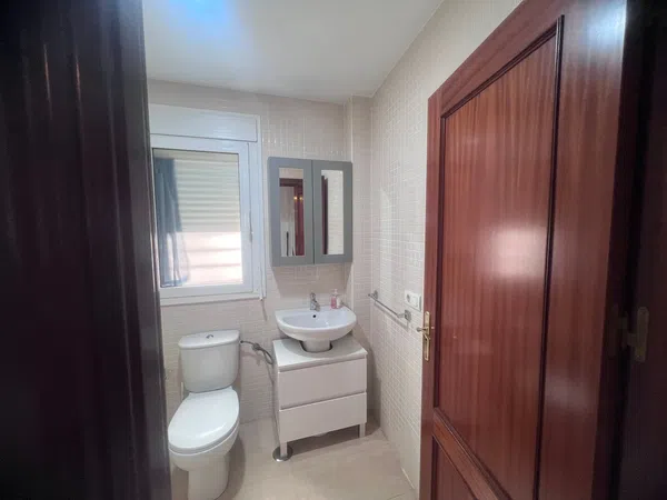 Estudio en calle Fernando el Católico, 23 - Foto 12