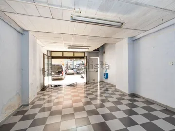 Local comercial en  Calle Tirso de Molina 132 - Foto 2