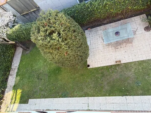 Chalet pareado en Barrio El Plantío - Foto 2