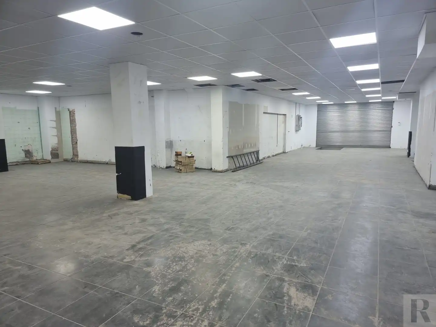 Local comercial en  CARRER SANT JOSEP - Foto 4