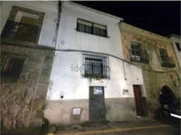Casa adosada en ayuntamiento - Foto 1