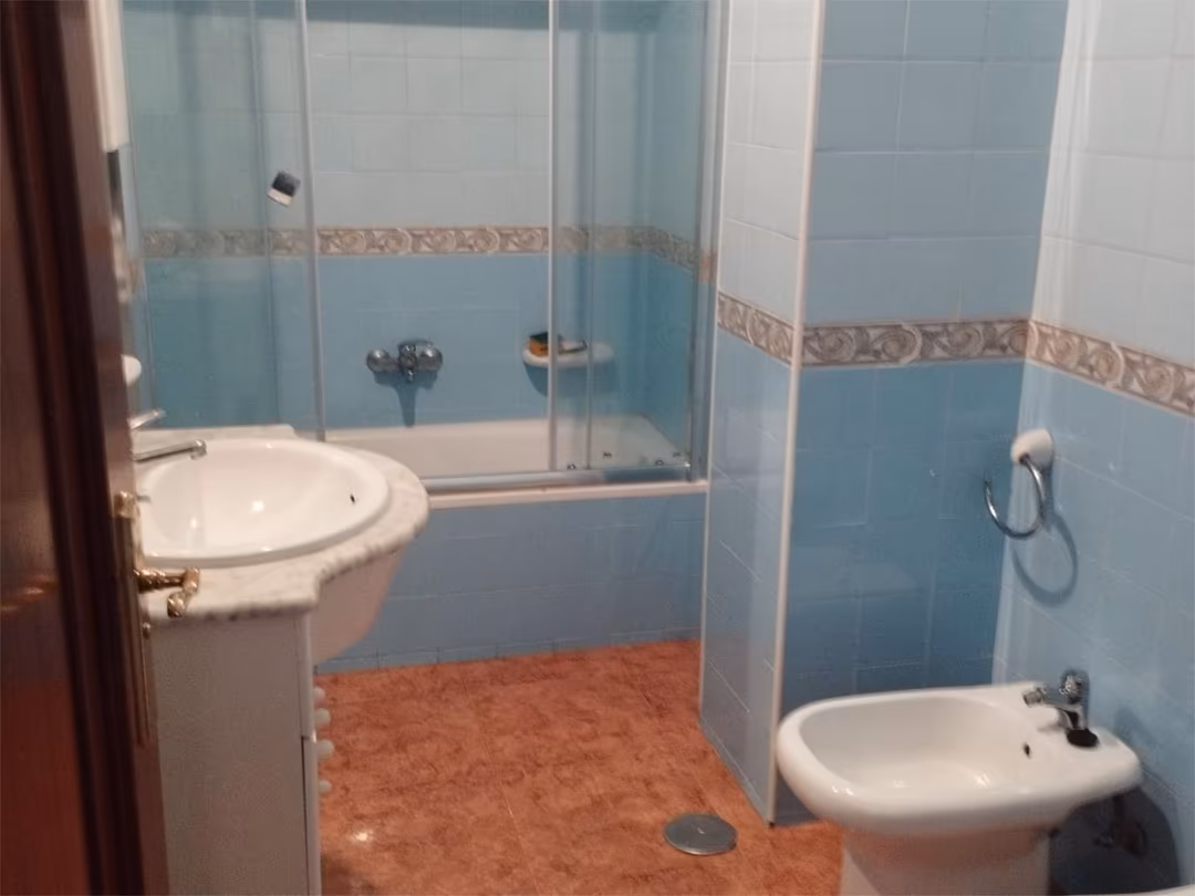 Piso en  Avenida de Romero Donallo 27 - Foto 8