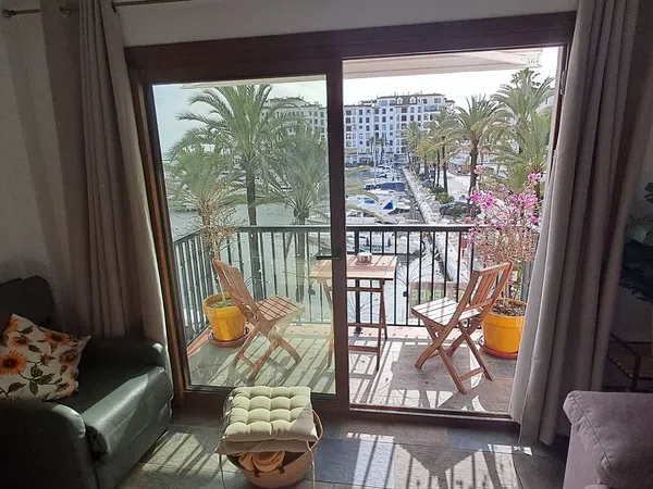 Estudio en calle Delfín, 6 - Foto 1