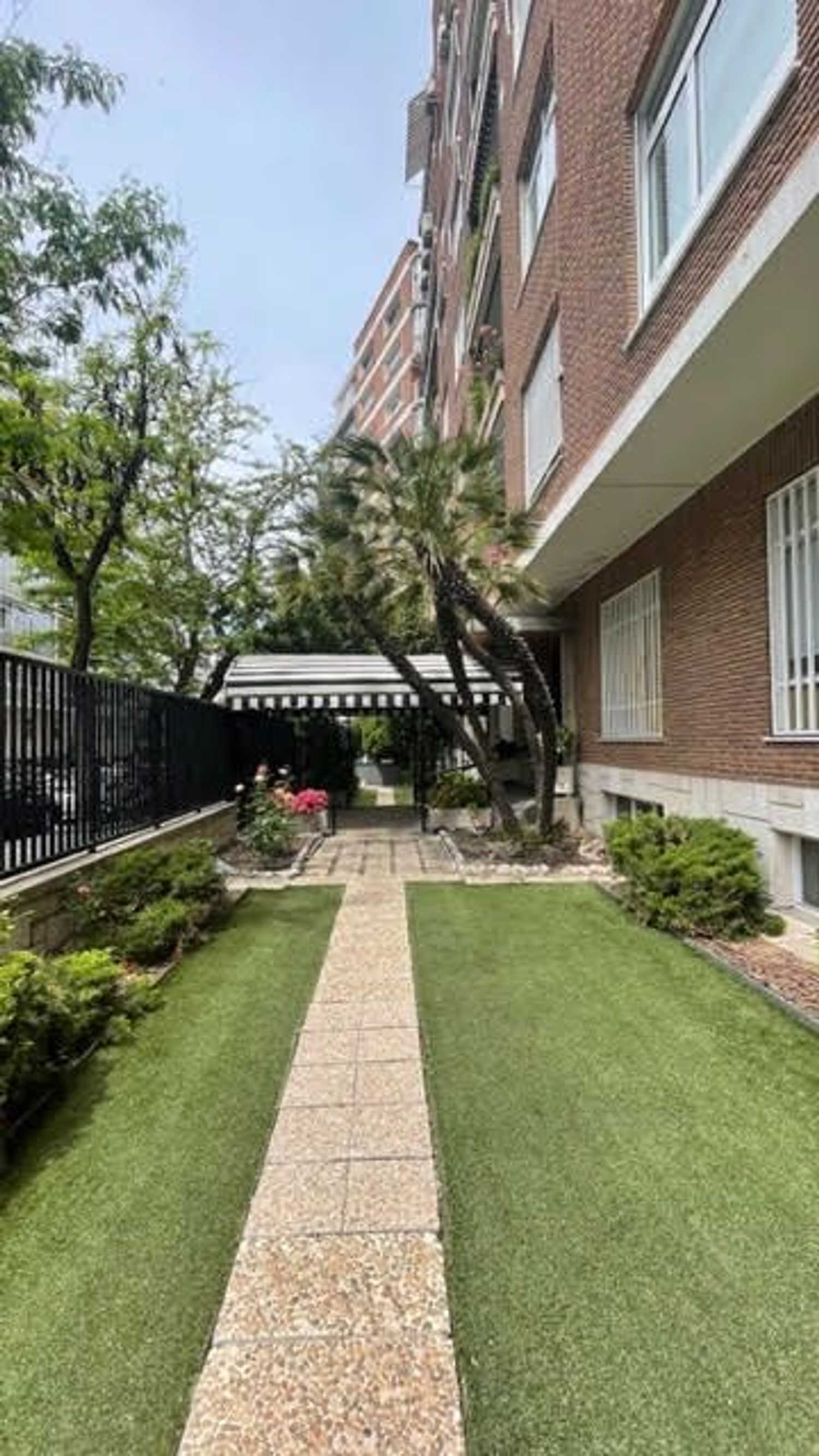 Ático en calle del Segre, 20