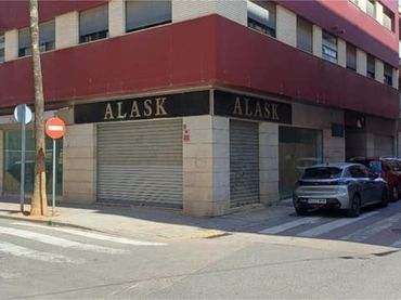 Local comercial en Catarroja - Foto 1