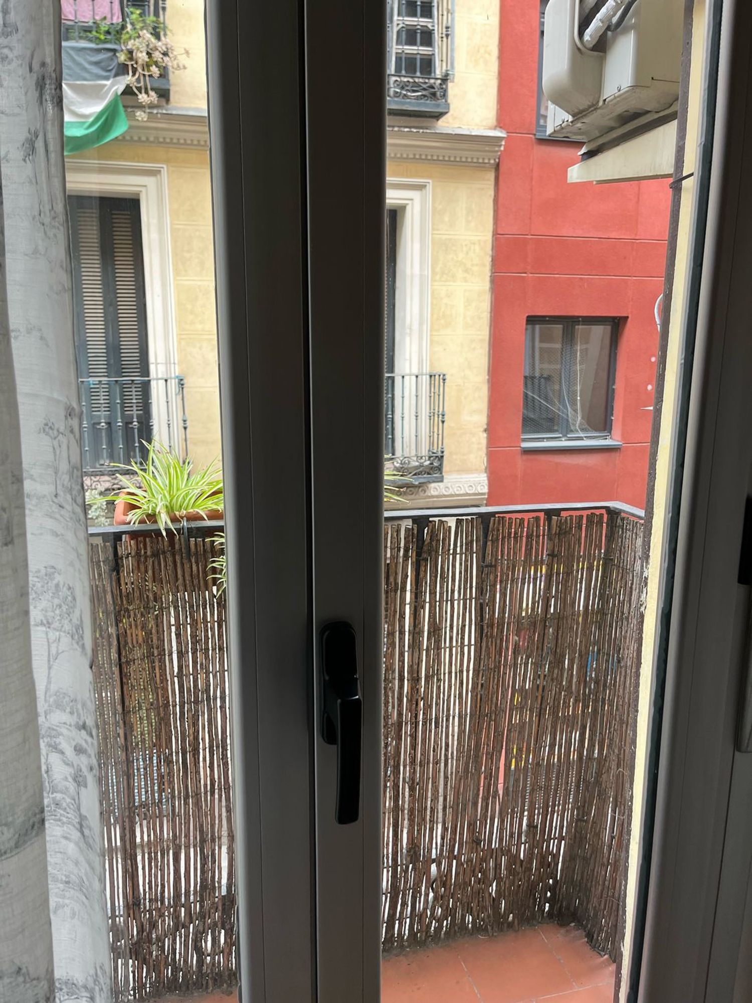 Piso en calle del Amparo, 48 - Foto 1