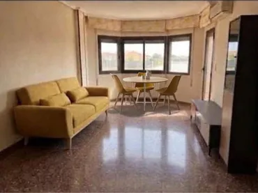 Piso en Delicias - Foto 1