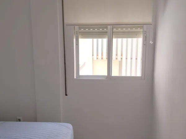 Piso en Calle Conde de las Navas - Foto 7