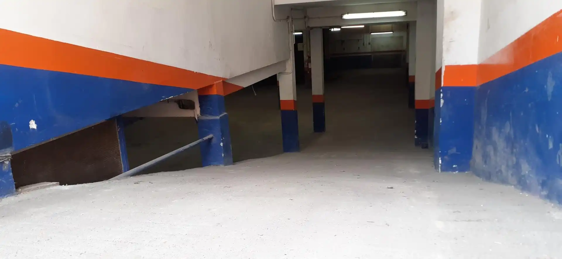 Local comercial en Cornellà de Llobregat - Foto 6