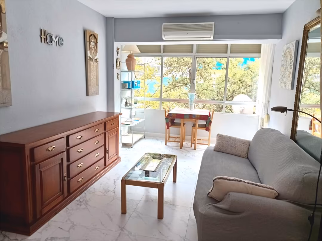 Piso en  Calle Maestro Luis Torregrosa 10