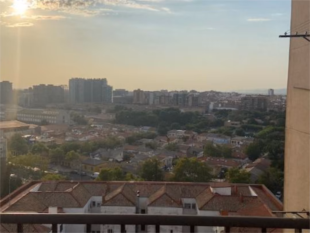 Piso en  Calle del Pianista Eduardo del Pueyo 1 - Foto 12